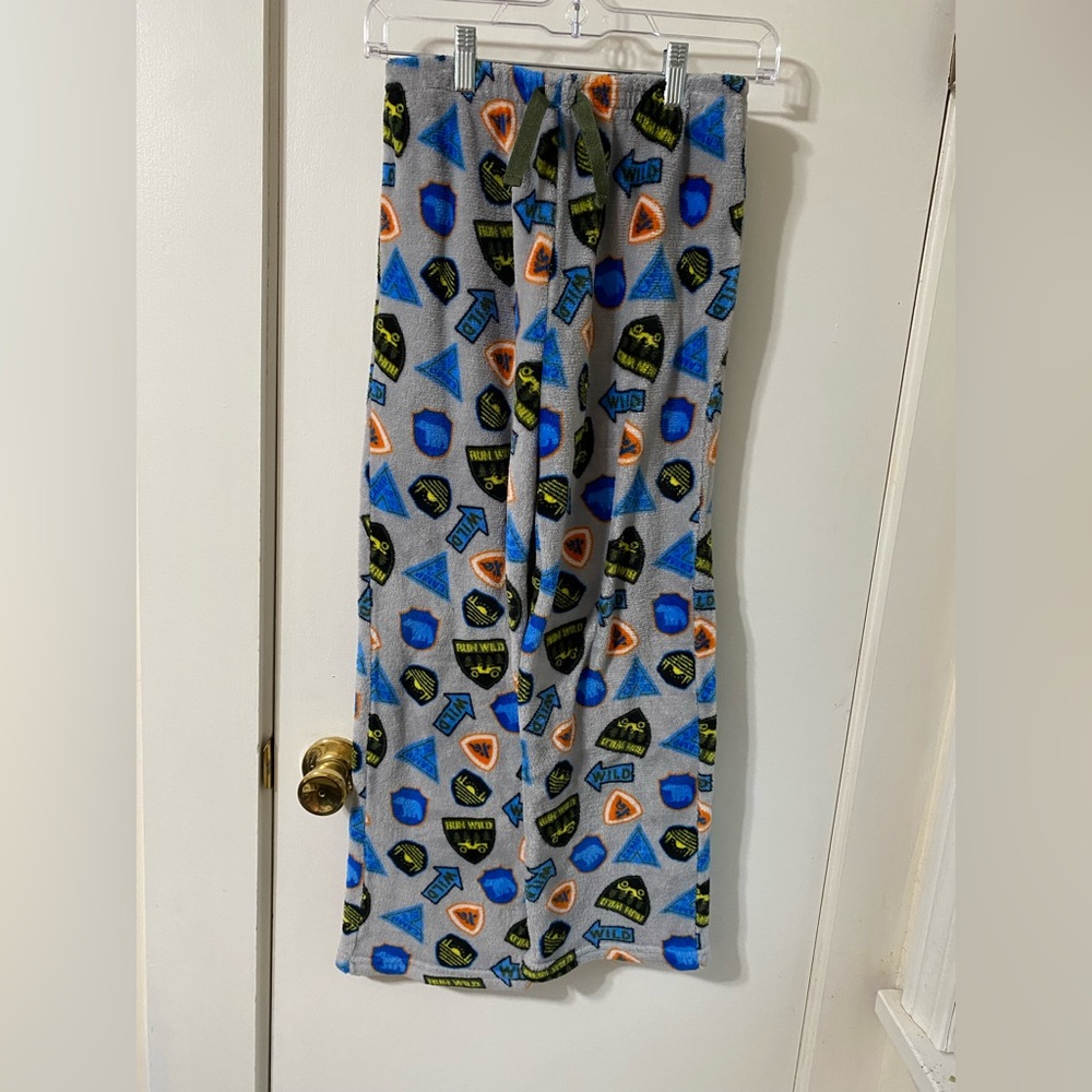 Kids 14/16 fleece pajama bottoms. Camping